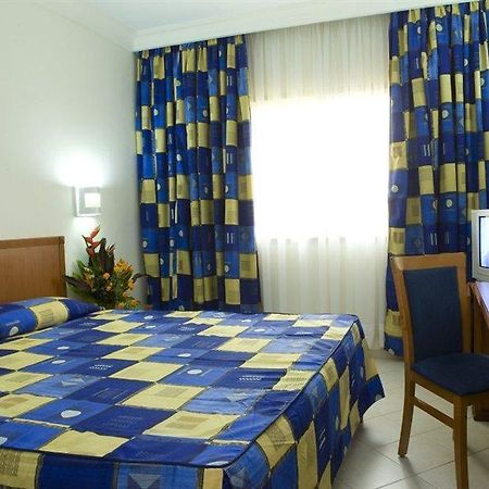 Azalai Hotel Independance Ouagadougou Bagian luar foto