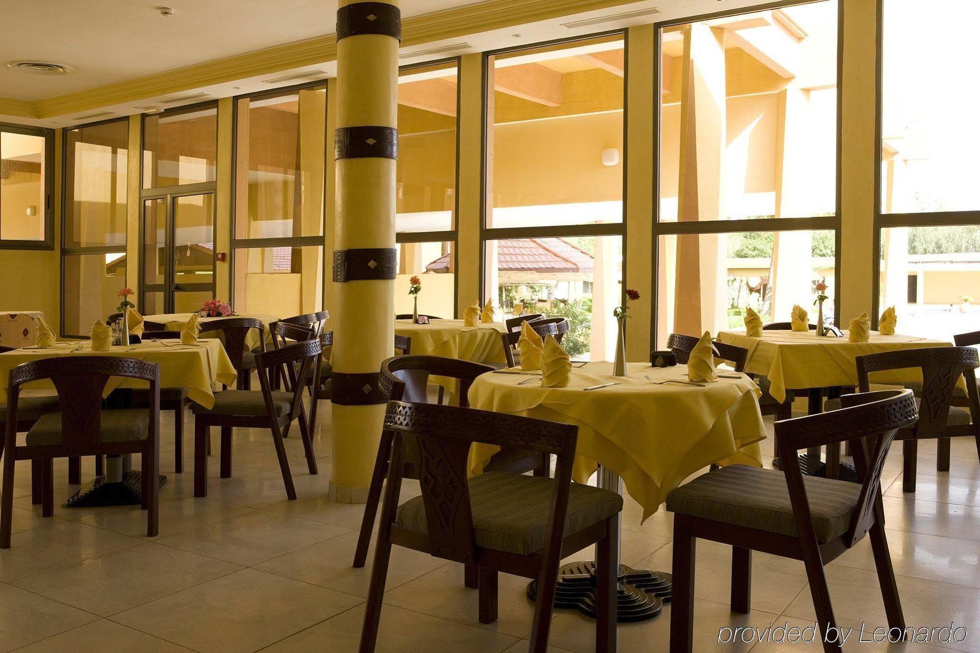Azalai Hotel Independance Ouagadougou Bagian luar foto